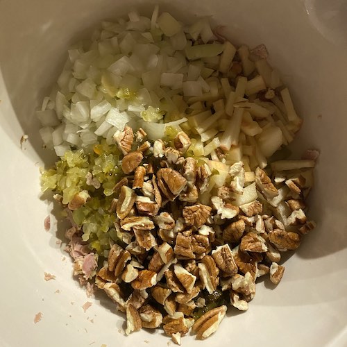 how to make cannabis infused tuna salad step 3 in infused tuna salad recipe